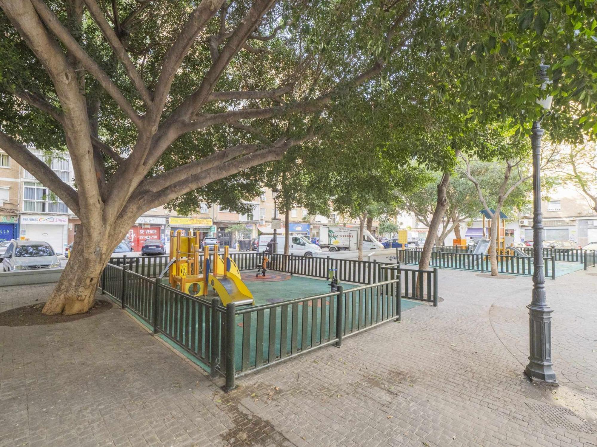 Mshome Esencia De Malaga Bagian luar foto